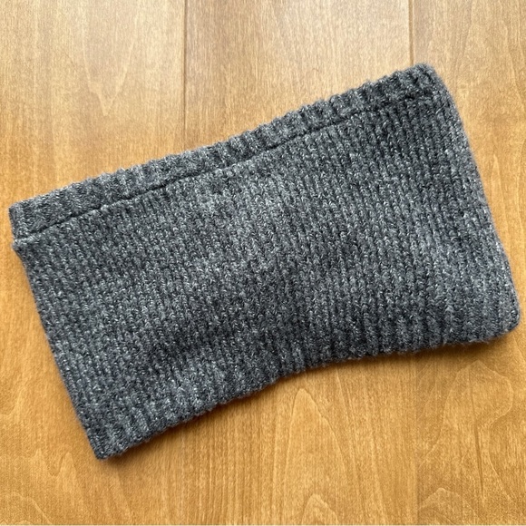 Universal Thread Gray Twist Knit Headband, Winter Outdoor Headband, One Size - Picture 4 of 16